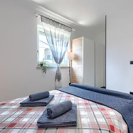 Apartman Gordana-1 By Interhome